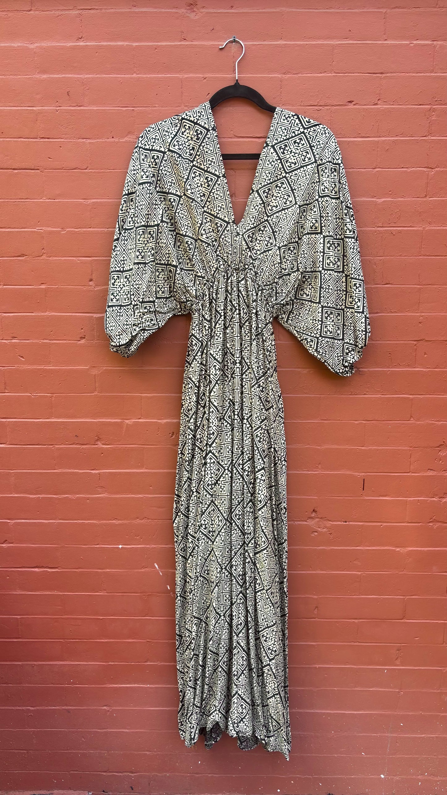 Thai Rayon Abstract Geometric Print Maxi Dress