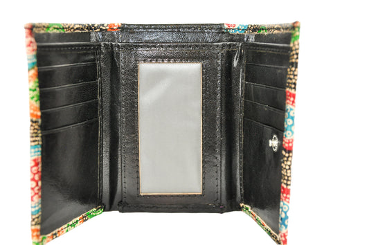 Dot Embossed Circle Trifold Small Leather Wallet