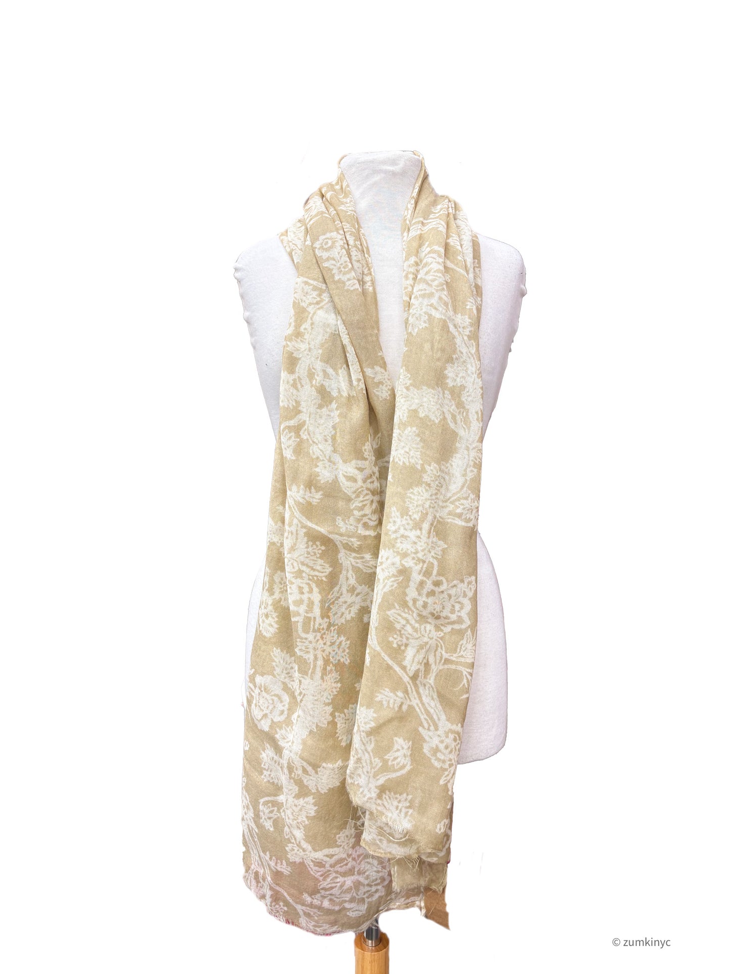 Handwoven Shelly Wool Stole – Lightweight Printed Wool Scarf from India
