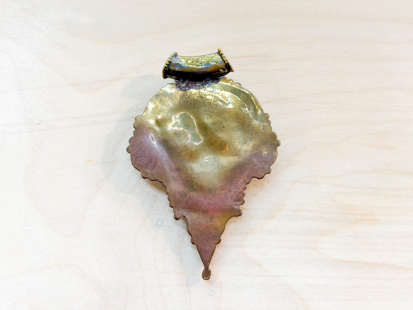 Sacred Conch Shell Pendant with Turquoise & Coral Inlay – Handmade Brass Amulet from Nepal