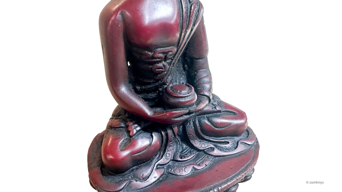 Shakyamuni Buddha Statue – Symbol of Enlightenment