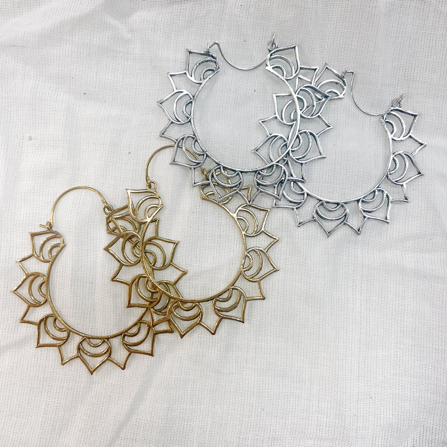 Aashiya Lotus Hoop Earring