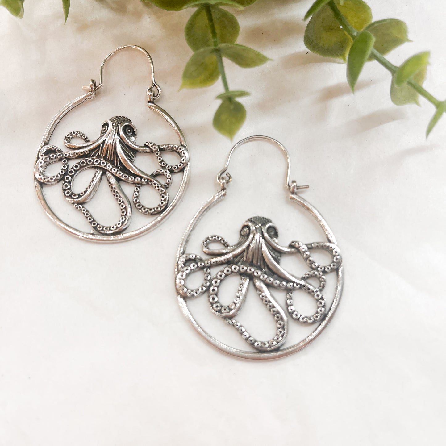 Farhana Octopus Charm Earring