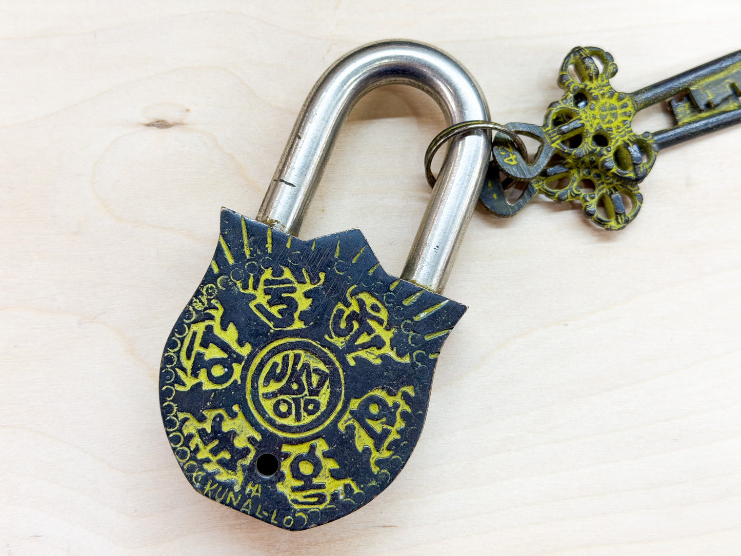 Antique-Style Brass Padlock with Tibetan Eight Auspicious Symbols – Handmade Decorative Lock from India